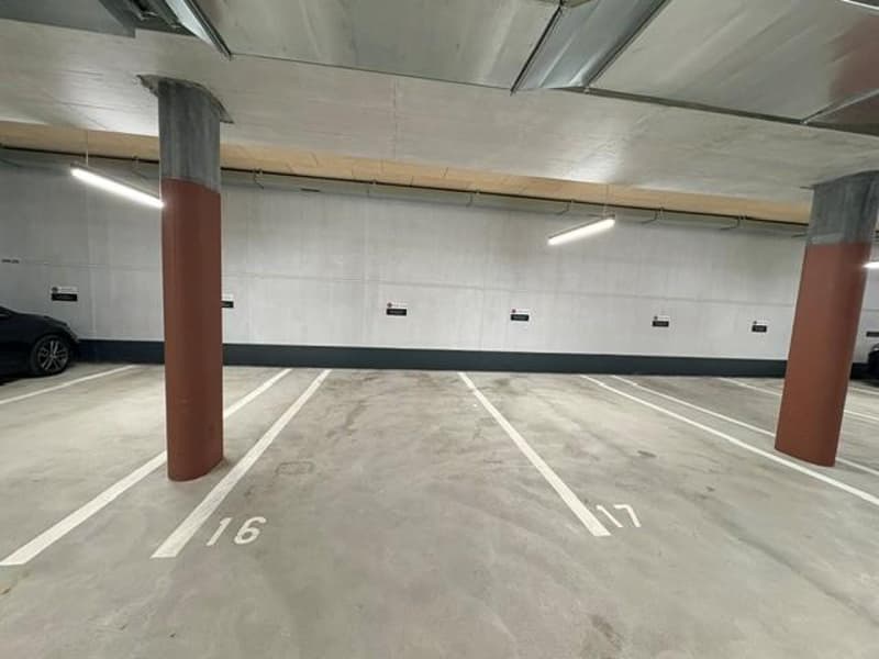 Business-Einstellplätze direkt beim Bahnhof St. Gallen (1)
