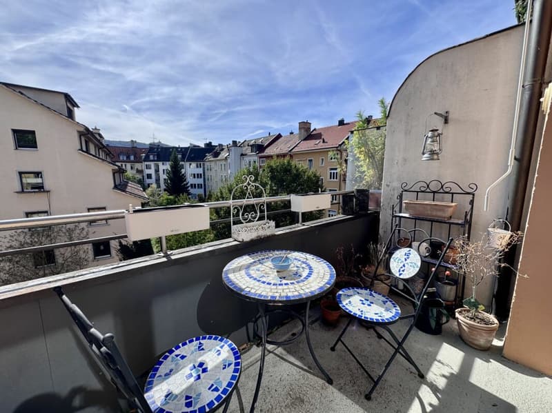 Grosszügige 3½-Zimmer-Maisonette mit 150 m², Balkon & 2 Bädern am Albisriederplatz (4)