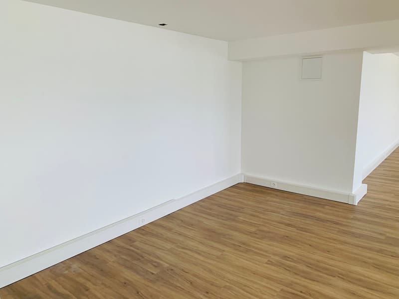 Flexible Gewerbefläche in Horgen!- Ideal für Büro, Praxis oder Atelier (5)