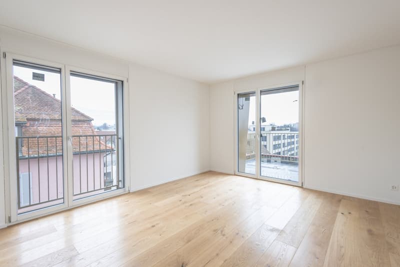 Modernes Wohnen im Dachgeschoss – Hochwertige 2.5-Zimmer-Neubauwohnung in Zürich-Seebach (3)