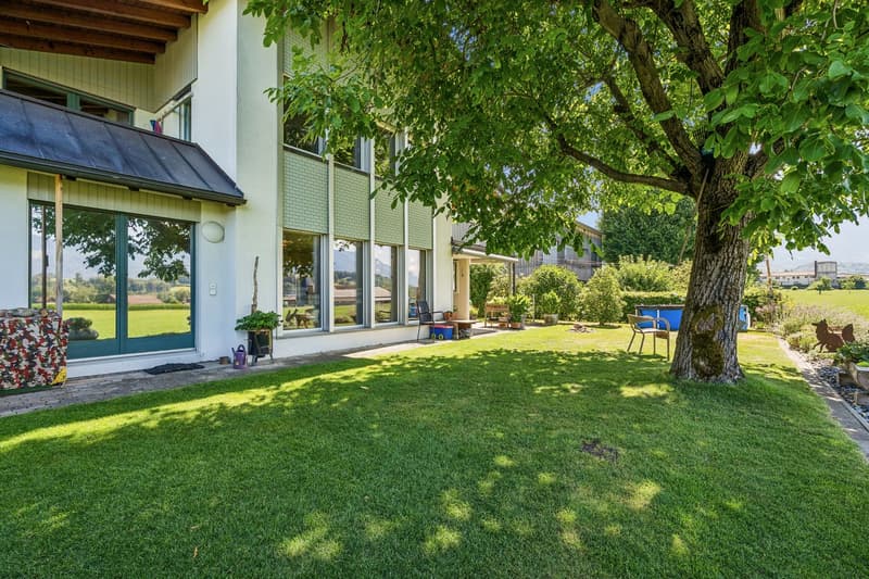 Wohnen mit Weitblick – freistehendes 7-Zimmer-Einfamilienhaus (6)