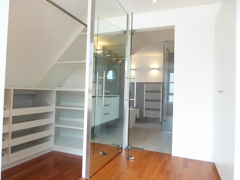 4-Zimmer-Maisonette-Wohnung mit zwei Tiefgaragenplätzen (11)