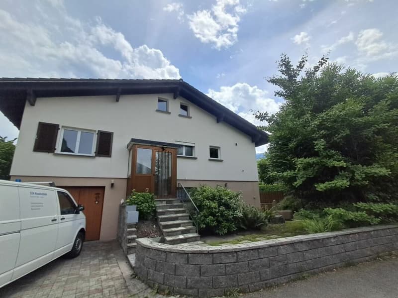 4.5-Zimmer Hausteil mit grossem Garten (11)