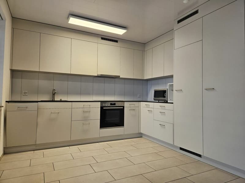 gepflegte 2.5 Zimmer-Erdgeschosswohnung im Zentrum von Flums (3)