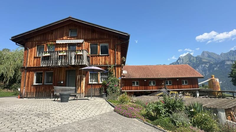 4 1/2-Zimmer-Wohnung an idyllischer Wohnlage im Grünen (1)