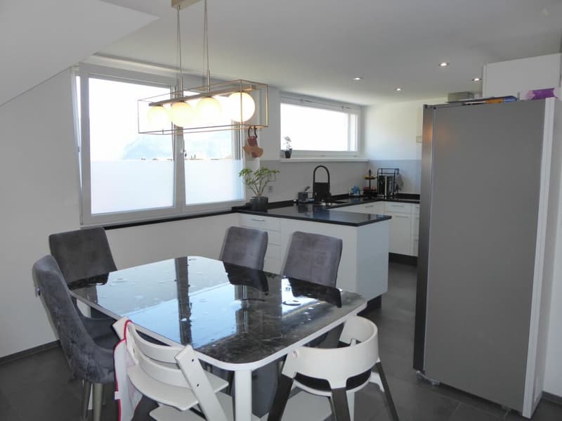 moderne und neuwertige 6-Zimmer-Maisonette-Wohnung (6)