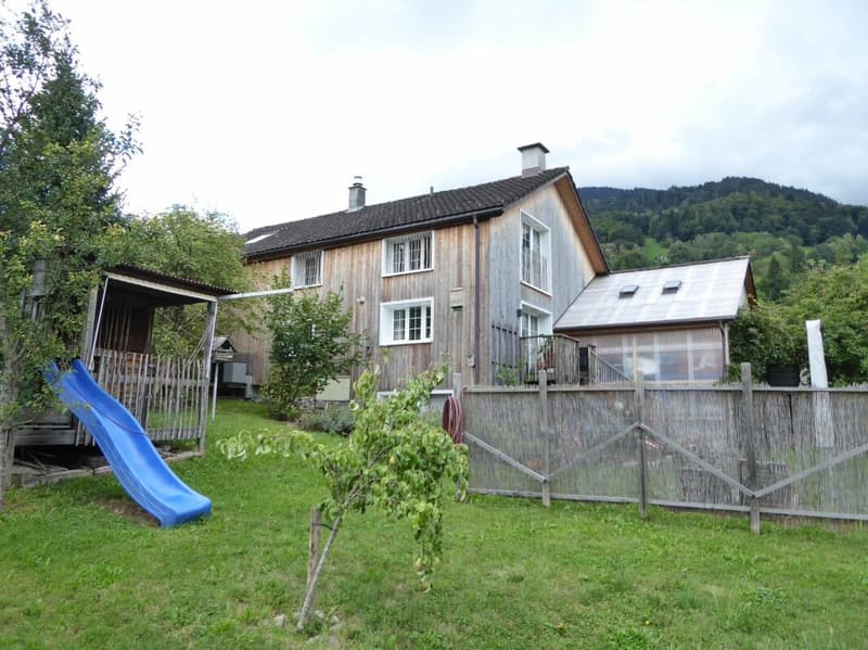5-Zimmer-Einfamilienhaus mit angebautem Schopf und grosszügigem Umschwung (20)
