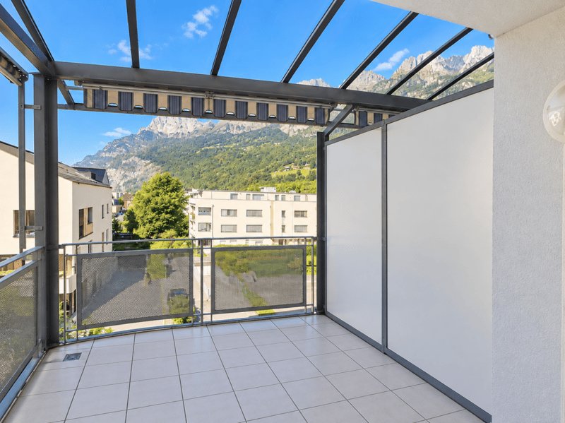 4 1/2-Zimmer-Maisonettewohnung an zentraler Lage (8)