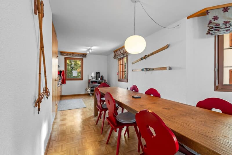 4 1/2-Zimmer-Ferienwohnung mit eigener Sauna und einem Tiefgaragenplatz (6)