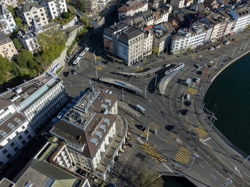 Tiefgaragenplatz am Central beim HB (Kleinfahrzeug wie Smart) (11)