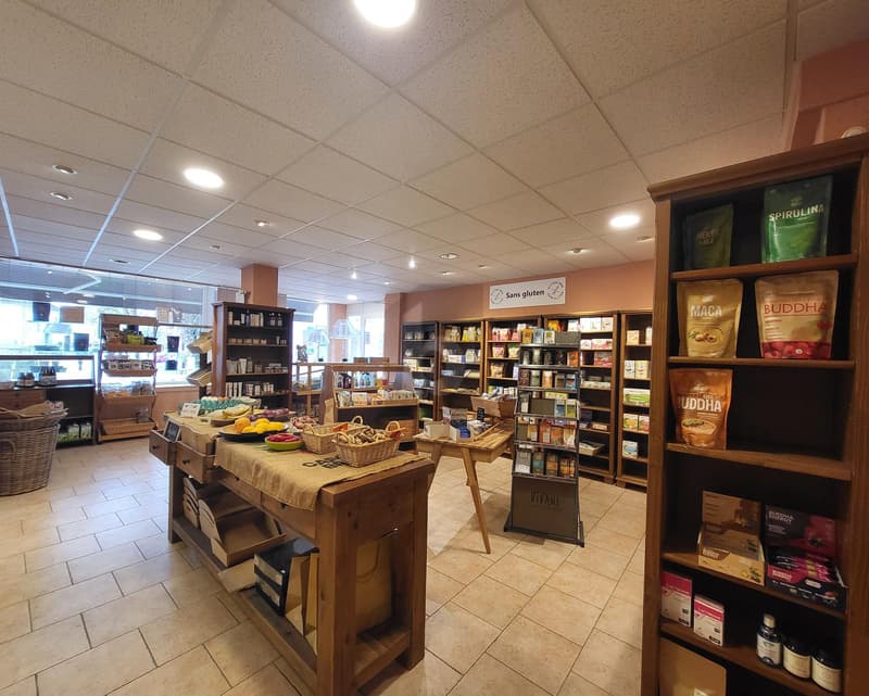 EPICERIE RENOVEE, MODERNE, SPACIEUSE, CENTREE (3)