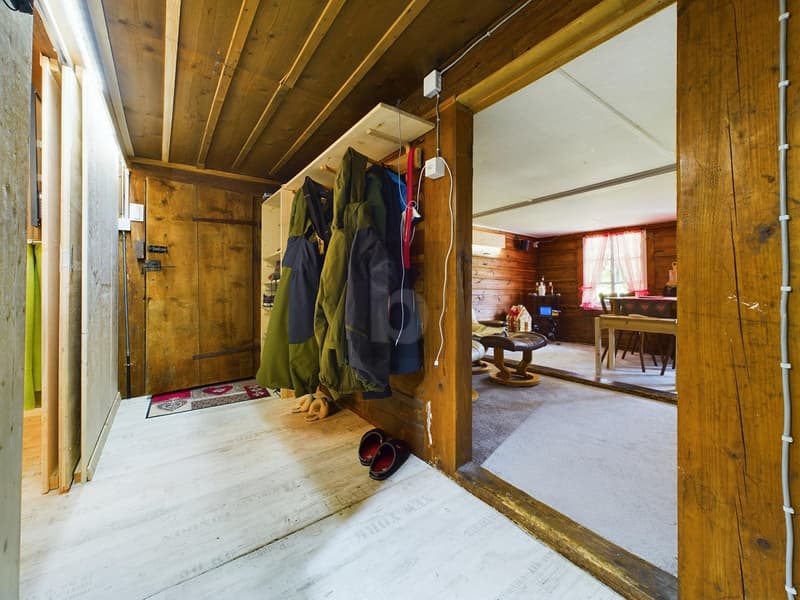 FREISTEHENDES CHALET AM FUSSE DES EIGERS (5)
