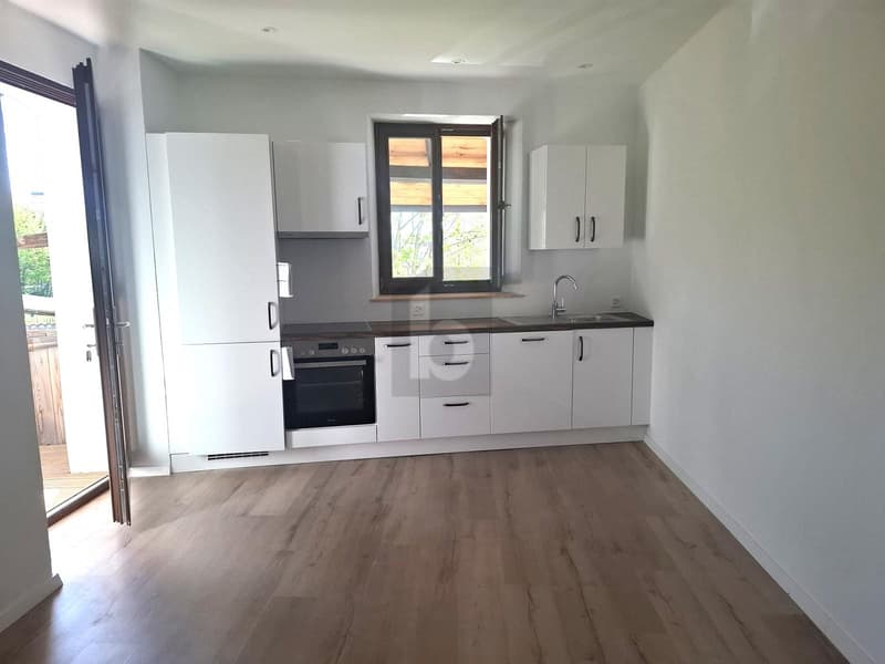 DANS LE JURA, COSY, MODERNE (2)