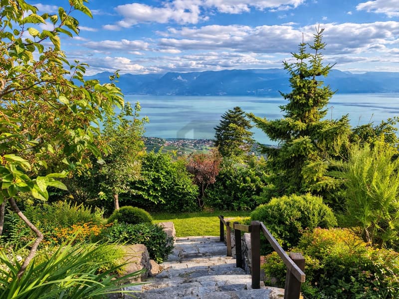 INDIVIDUELLE ET SPACIEUSE AVEC VUE INCROYABLE (5)