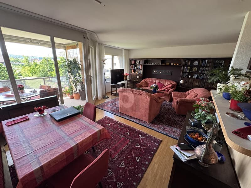 GEPFLEGT MIT BALKON UND BEGRÜNTEM INNENHOF! (3)