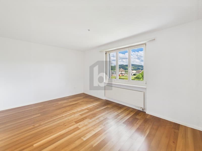 MIT PRAKTISCHEM GRUNDRISS UND BALKON - NAHE NATUR (5)