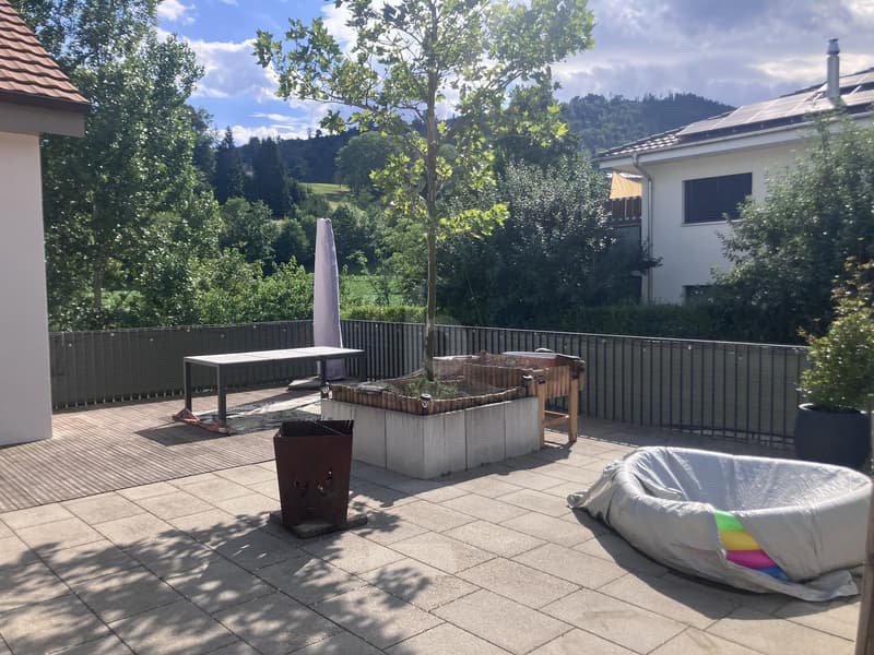 GROSSZÜGIG, RUHIG UND NATURNAH (2)