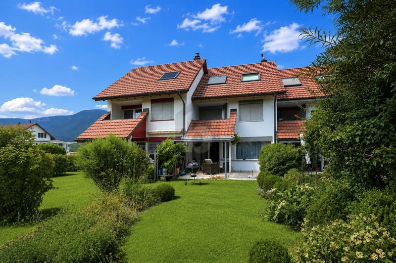RUHEPOL MIT JURA- UND ALPENPANORAMA (3)