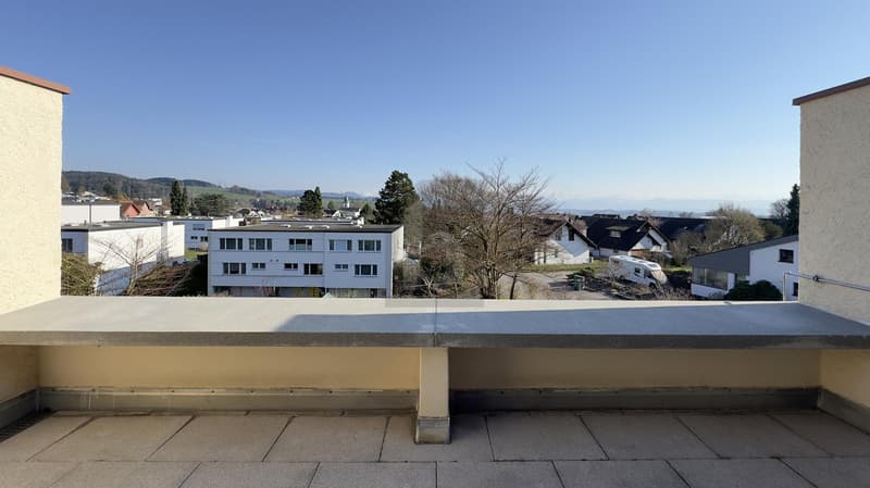 SONNIG, CHARMANT UND VOLLER POTENZIAL (2)
