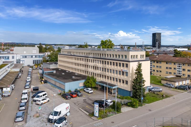 MODERNE RÄUME AN ZENTRALER LAGE (4)