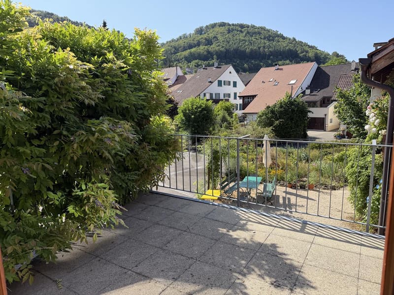 LICHTDURCHFLUTET MIT SCHÖNER TERRASSE (4)