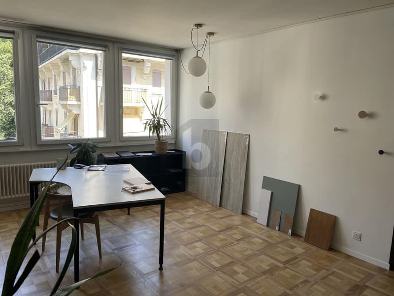 BUREAU LUMINEUX AUX EAUX-VIVES (1) (4)