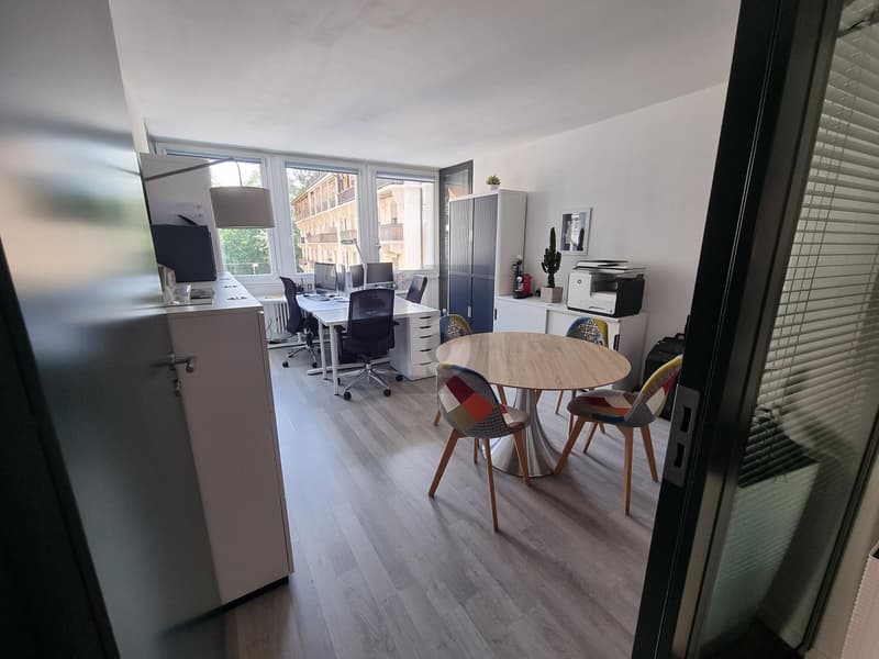 ESPACE PROFESSIONNEL CLÉ EN MAIN (2) (4)