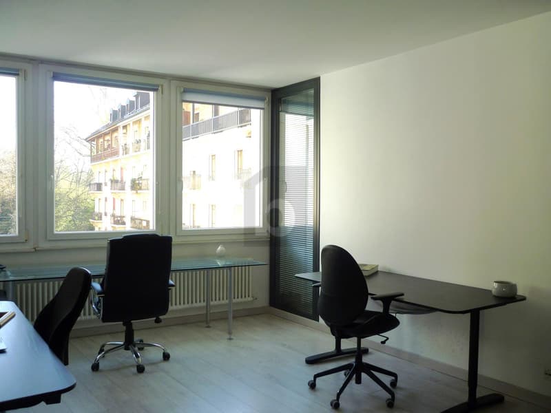 ESPACE PROFESSIONNEL CLÉ EN MAIN (2) (3)