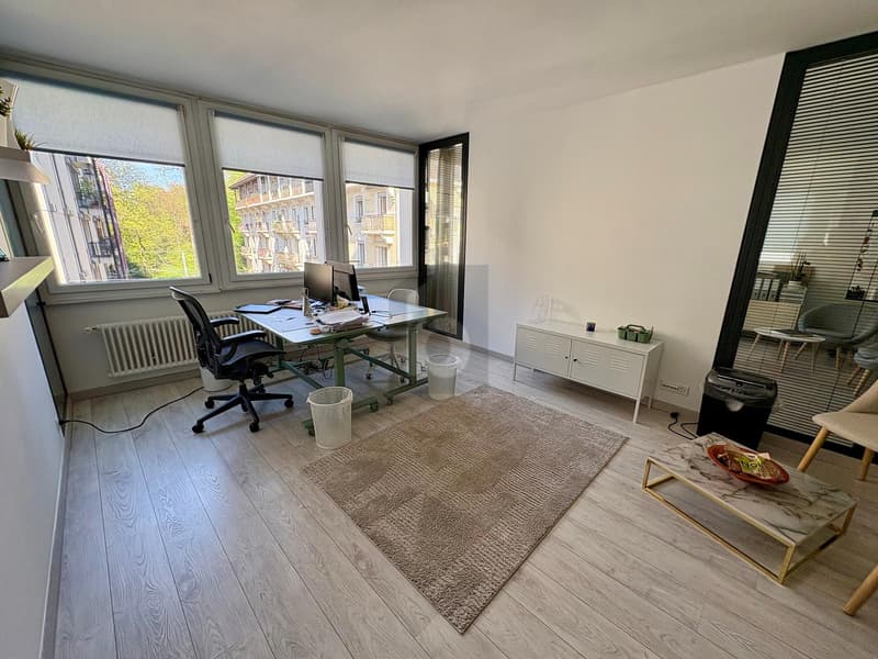 ESPACE PROFESSIONNEL CLÉ EN MAIN (2) (2)