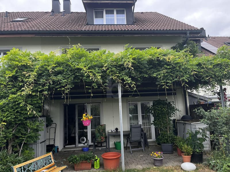 FAMILIENFREUNDLICH MIT GARTEN! (2)