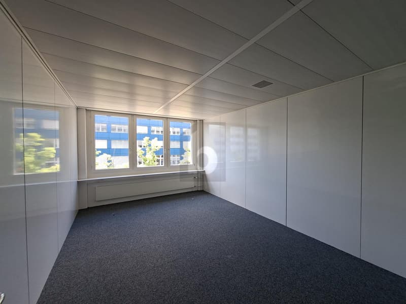 FLEXIBLE BÜROFLÄCHEN AUF MEHREREN ETAGEN (4)