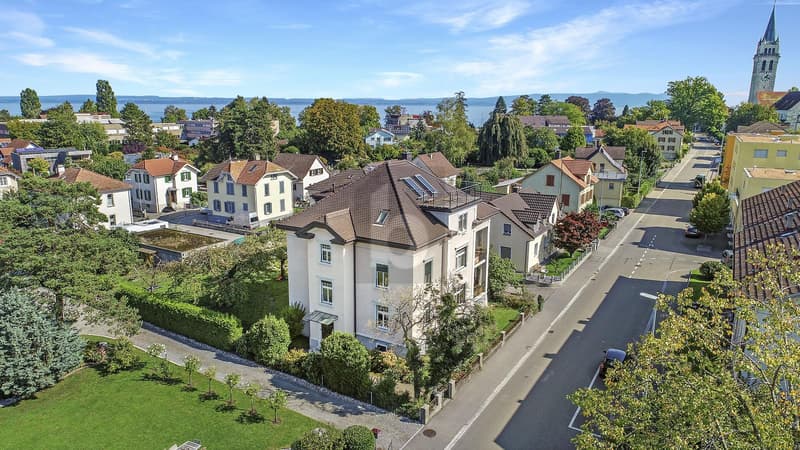 HERRSCHAFTSHAUS MIT AUSBAUPOTENTIAL AN TOP LAGE (1)