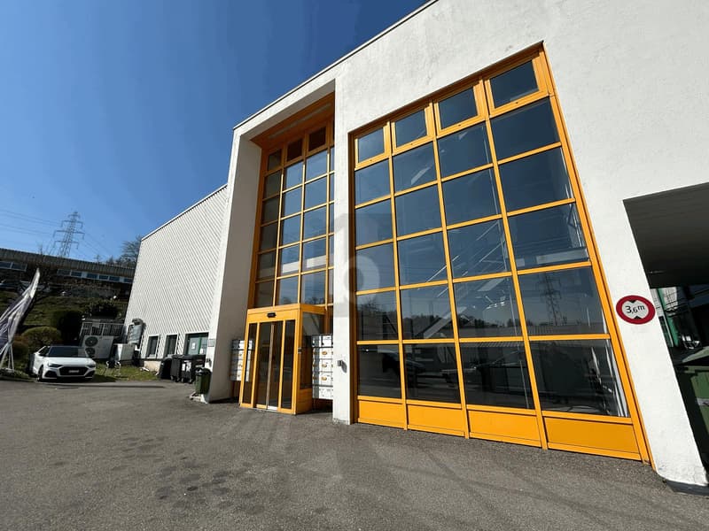 LUMINEUX, FLEXIBLE ET MODERNE (1)