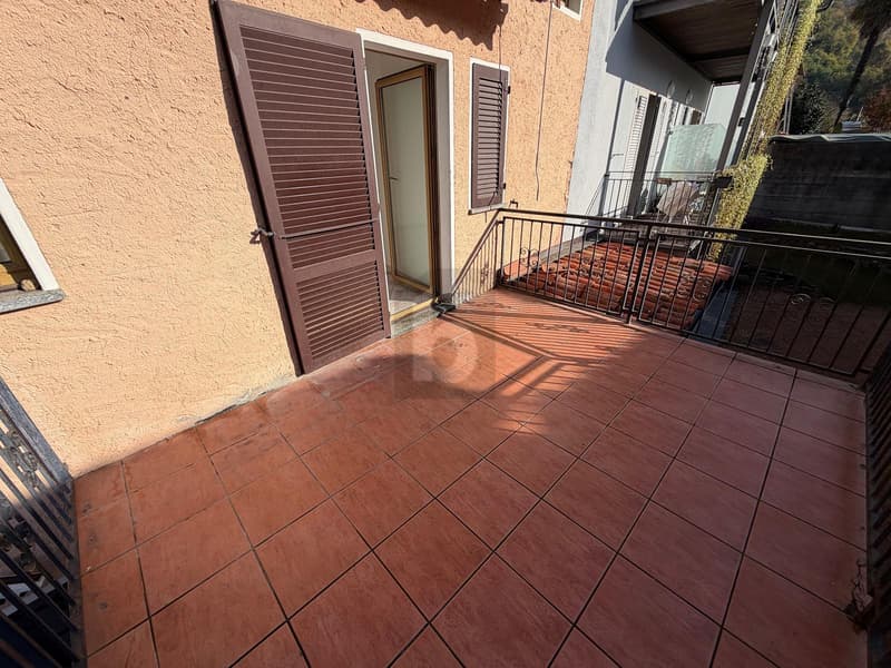 IMMERSA NELLA NATURA CON TERRAZZA (2)