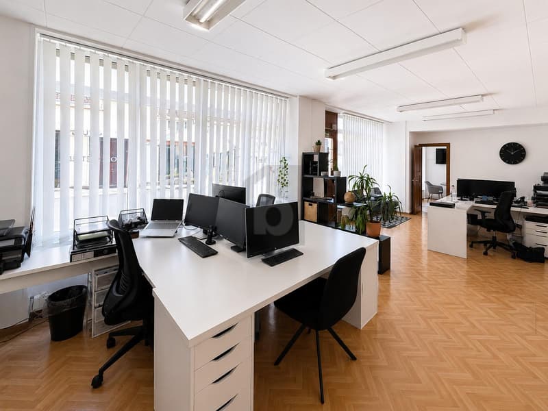 LUMINEUX, MODULABLE ET STRATÉGIQUEMENT SITUÉ (3)