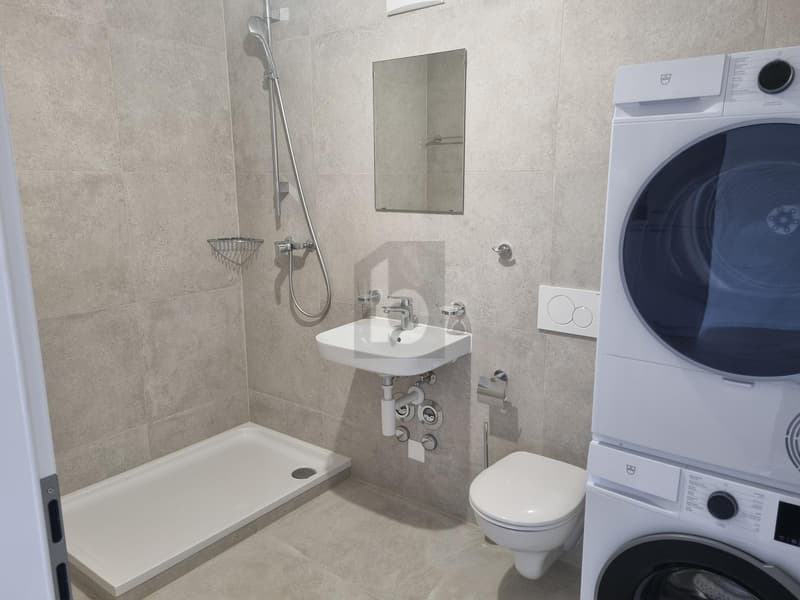 CONFORT MODERNE DANS UN EMPLACEMENT IDÉAL (5)