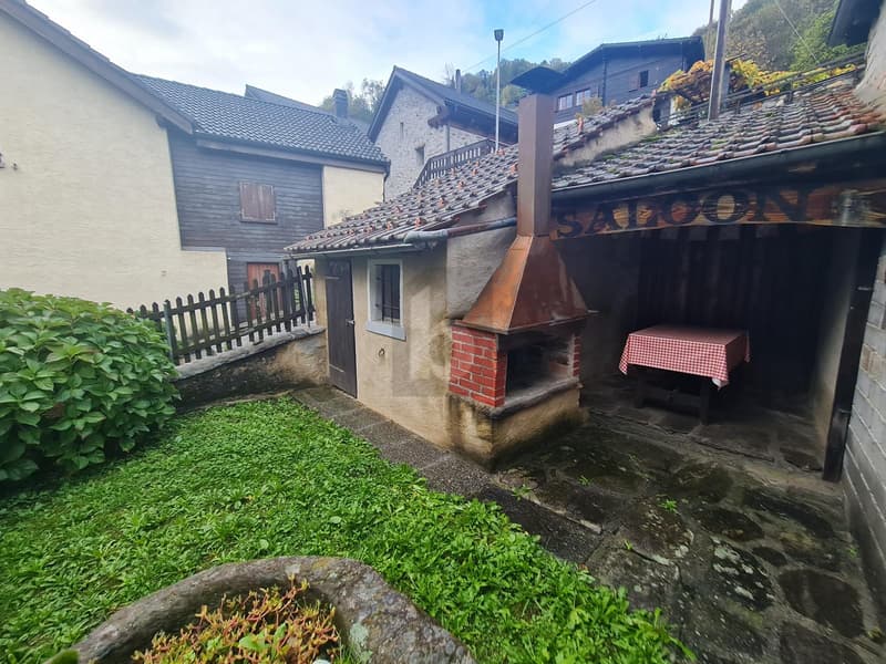 GRAZIOSA E ACCOGLIENTE CON VISTA (2)