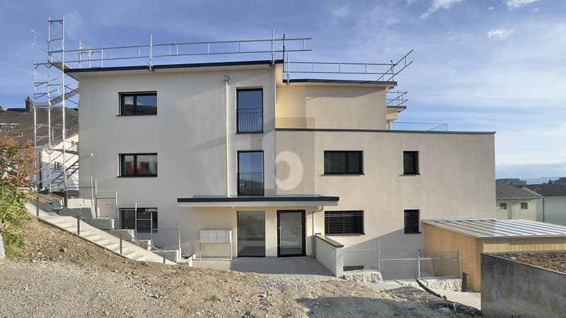MODERNER NEUBAU AN ZENTRALER LAGE (1)