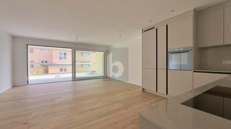 MODERNER NEUBAU AN ZENTRALER LAGE (2)