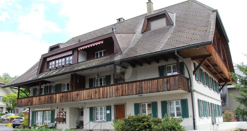 ZENTRALE PRAXIS MIT CHARME (1)