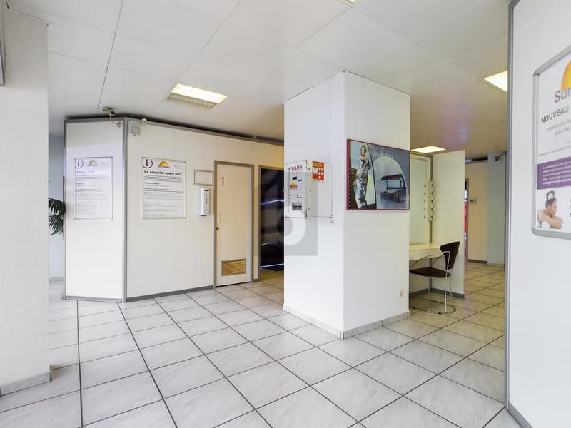 LOCAL COMMERCIAL - POUR TOUT COMMERCE (4)