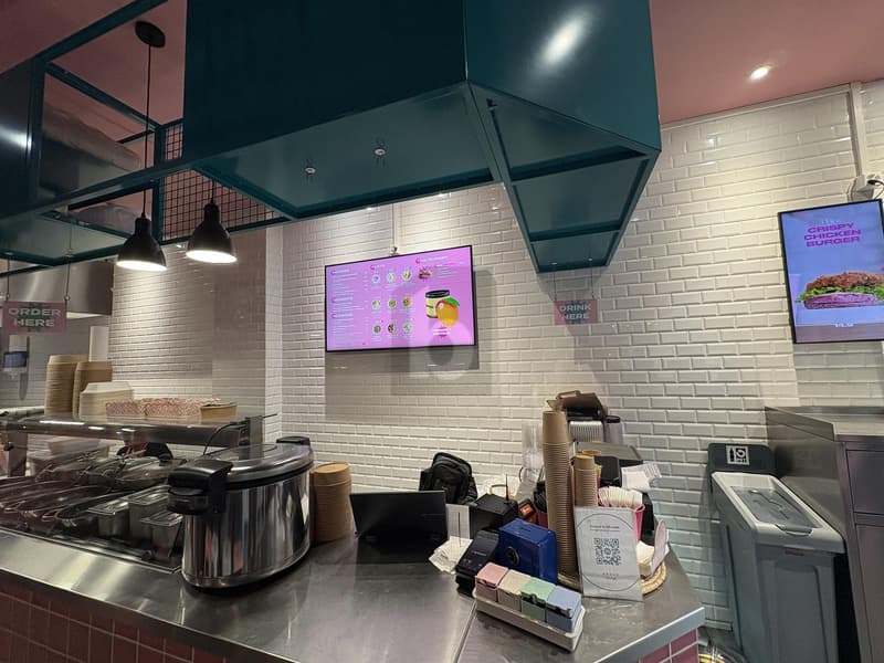 RESTAURANT À PLAINPALAIS AVEC BELLE RENTABILITÉ ! (2)