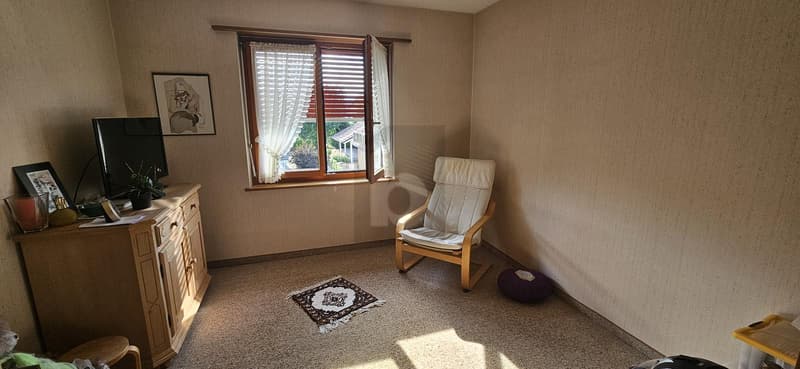 DANS UN QUARTIER RÉSIDENTIEL AU CALME (4)