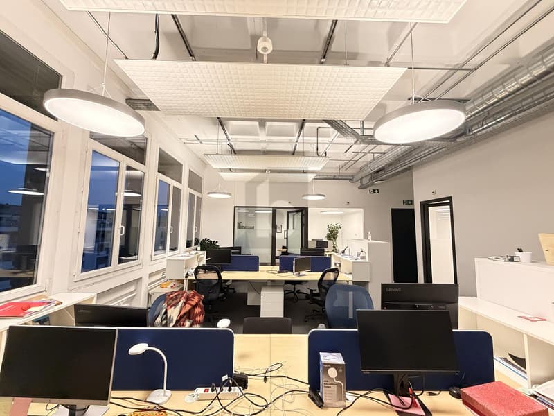 INDÉPENDANT, CALME & CENTRAL (2)