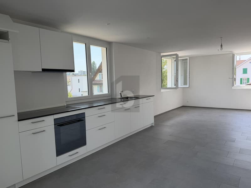 ERSTBEZUG, EINLIEGERWOHNUNG IM PRIVATHAUS (4)