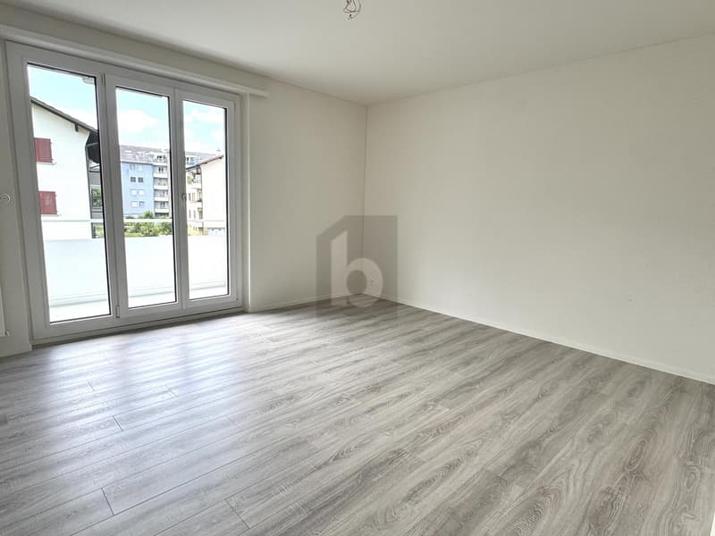 HELLE, MODERNE RÄUME MIT SCHÖNER AUSSICHT (3)