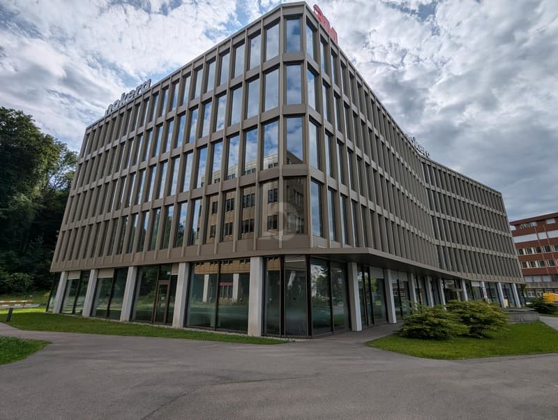BUSINESSPARK - MODERN UND STEUERGÜNSTIG (1)