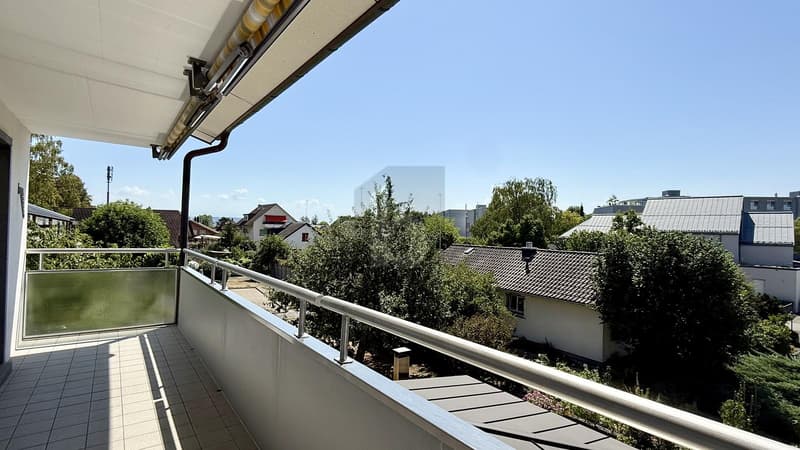 RUHIG UND HELL WOHNEN MIT BALKON UND CHEMINEE (5)