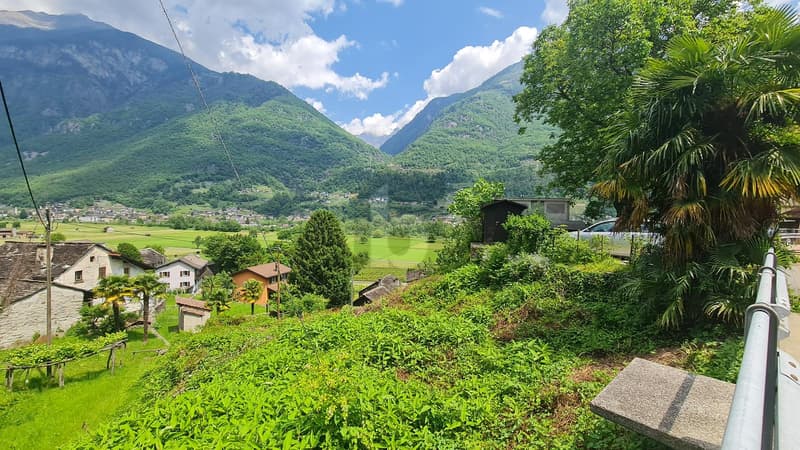 EDIFICABILE IN POSIZIONE SOLEGGIATA E CON VISTA APERTA (2)