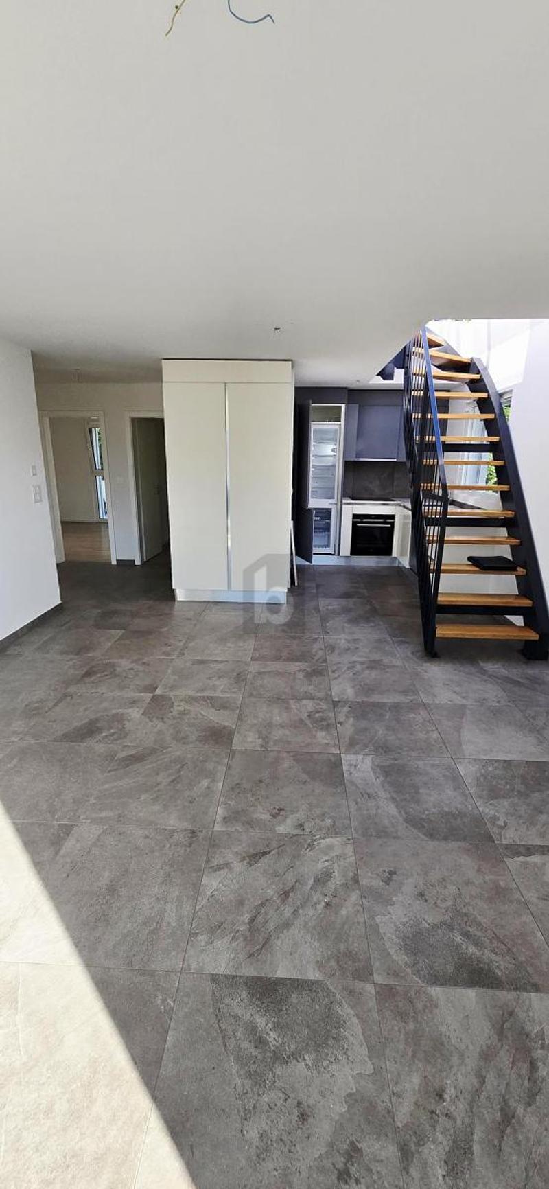 APPARTEMENT MAGNIFIQUE AVEC ROOFTOP (3)